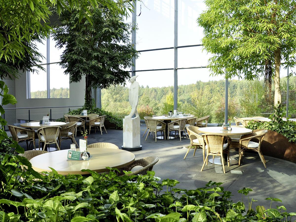 Seminarhotel In Der Manfred-Sauer-Stiftung Lobbach ภายนอก รูปภาพ